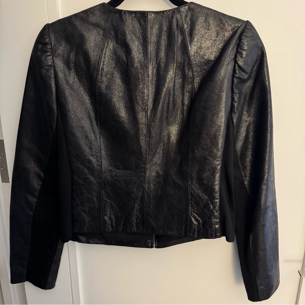 😎🖤 LNWT Leather Jacket w/Subtle Shimmer Zip Front Waist Length - Picture 3 of 4